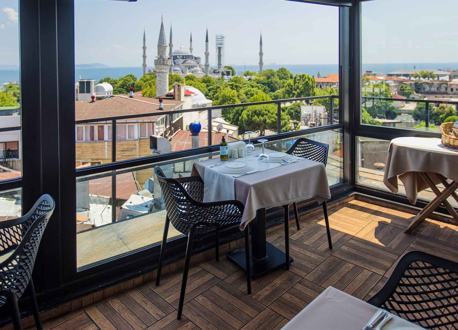 Where to Eat in Istanbul in Summer
