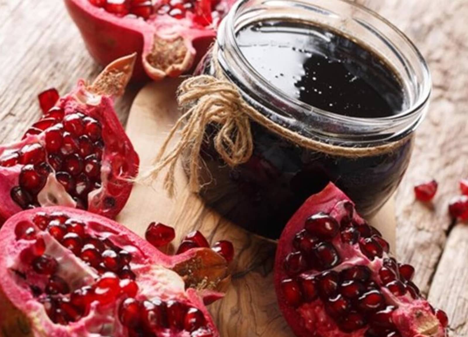 Pomegranate Syrup or Extract in Turkish Cuisine